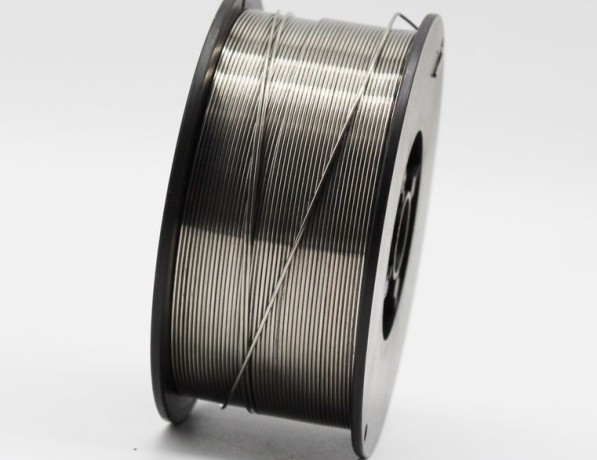 Проволока сварочная легированная х/т Св-10НМА 0,5 мм ГОСТ 2246-70 фото